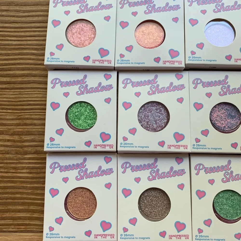 Pastel Roses UK brand new